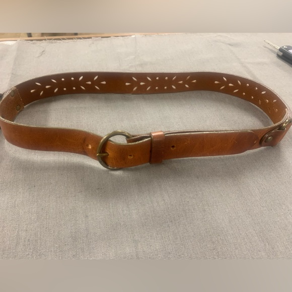Weekend Max Mara Brown leather vintage belt size medium - Picture 1 of 9